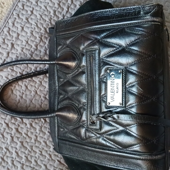 Mario Valentino Handbags - Valentino Leather large purse, beautiful bag! Original tags. Suede sides & inner